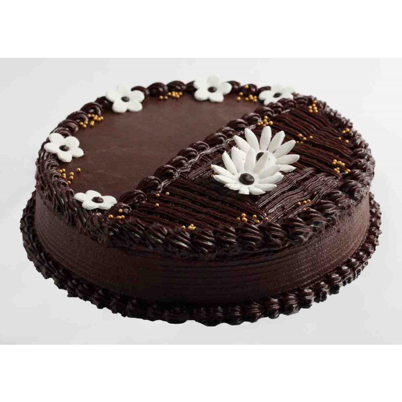 Eggless Black Forest Cake – CurryLore